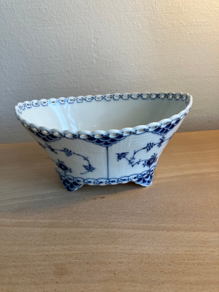 Porcelæn, helblonde skål, Royal