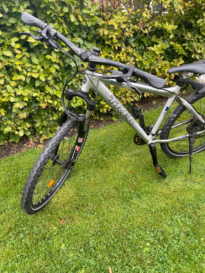 Trek, anden mountainbike, 26