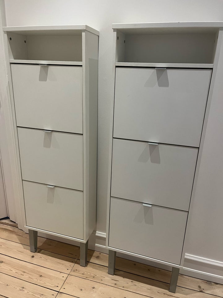 Skoskab, Ikea, b: 49 d: 19 h: 153