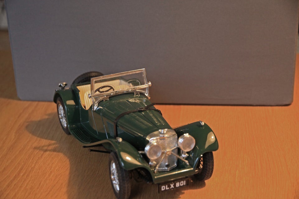 Modelbil, BURAGO 1:18 JAGUAR SS 100