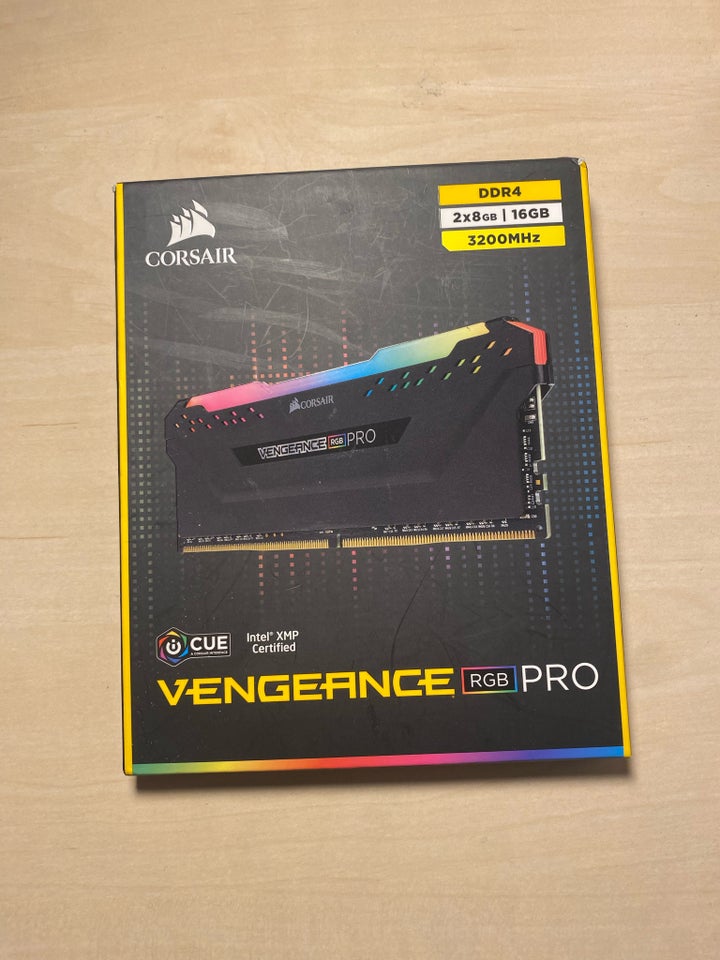 Corsair, 16gb, DDR4 SDRAM