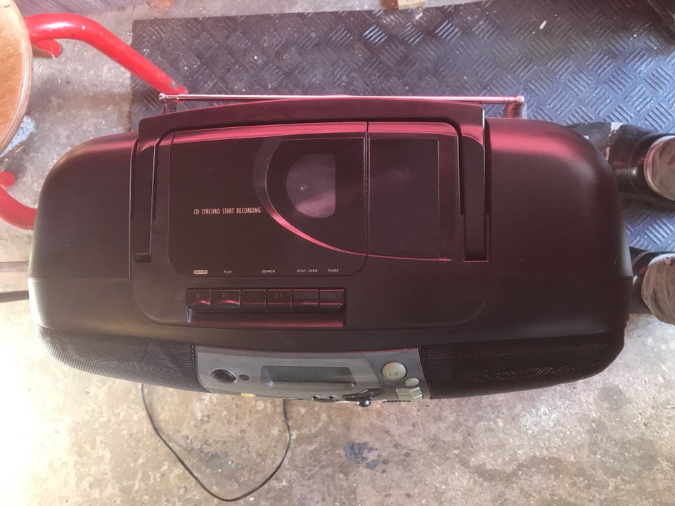 Ghettoblaster , Philips, AZ150B