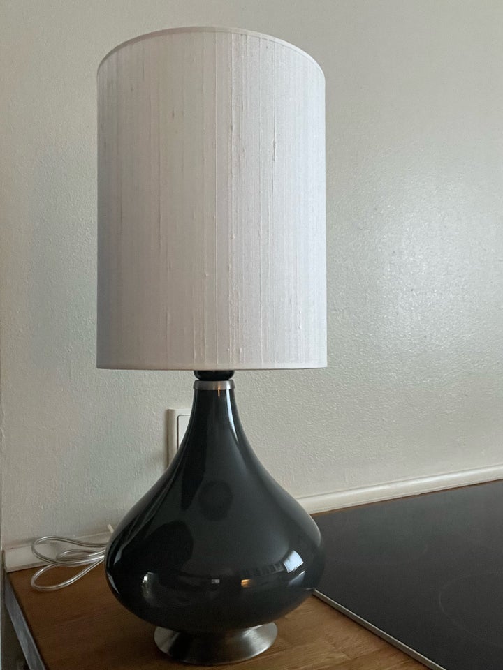 Anden bordlampe, Balie Balie