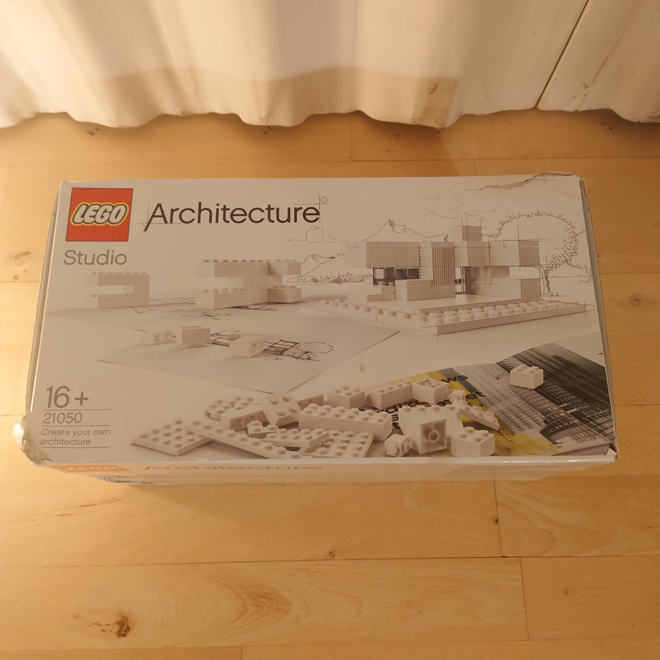 Lego Architecture, 21050