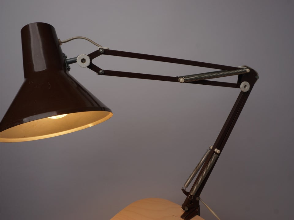 Arkitektlampe, Retro