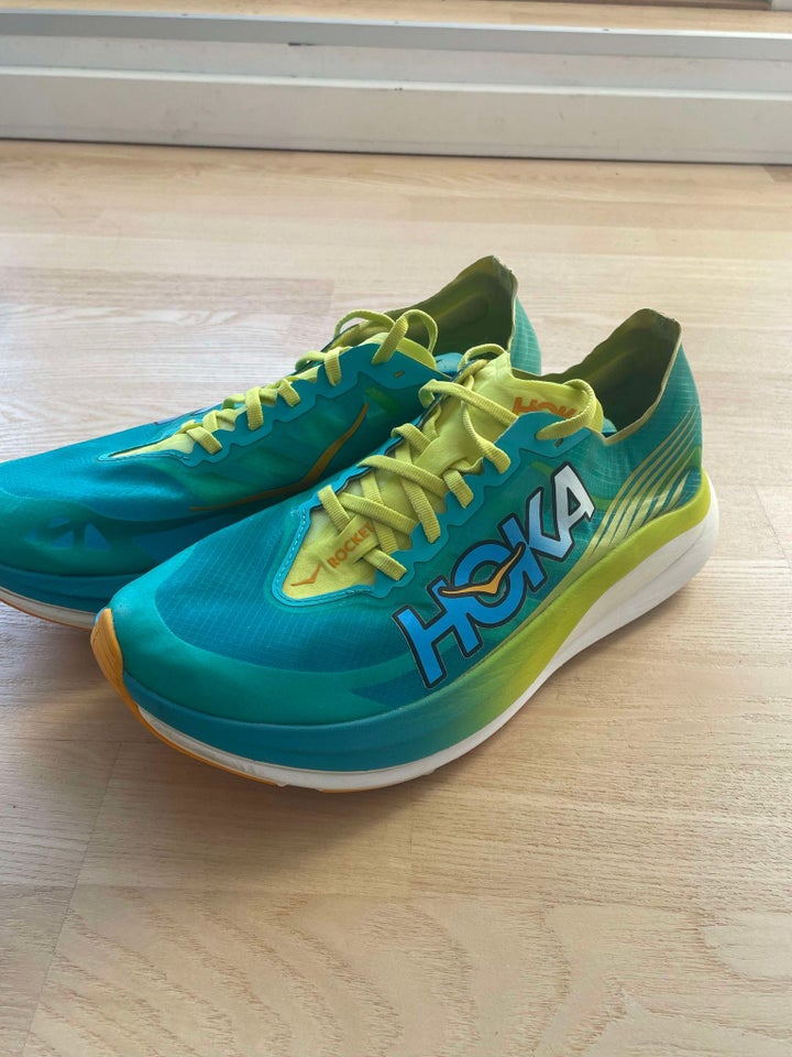 Løbesko, Rocket x2, Hoka