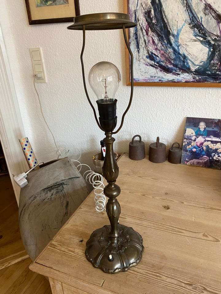 Lampe, Metal