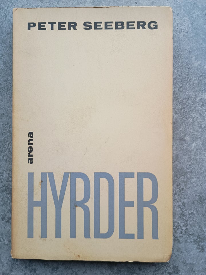 Hyrder, Peter Seeberg, genre: