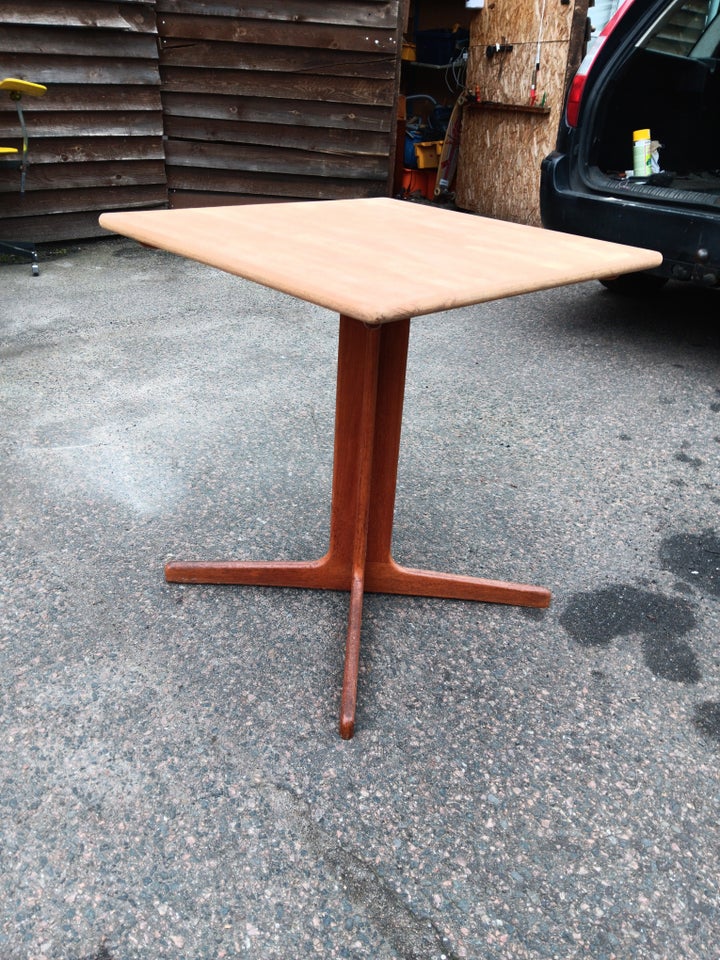 Anden arkitekt Teak bord Teak