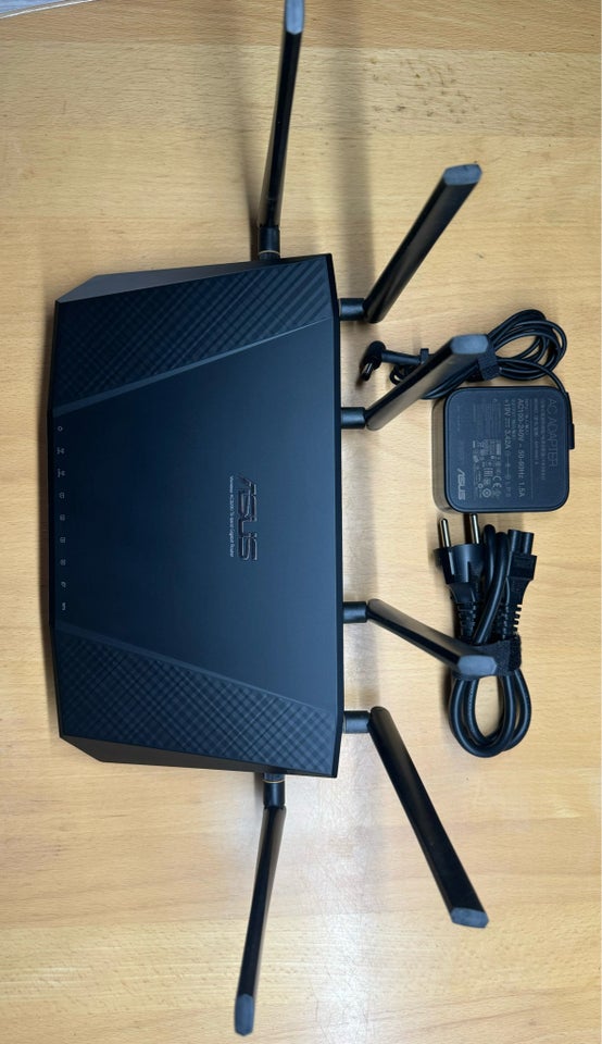 Router wireless Asus RT-AC3200