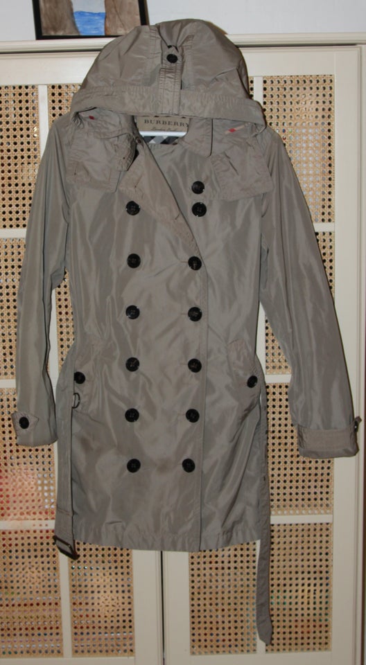 Trenchcoat, str. 42, Burberry