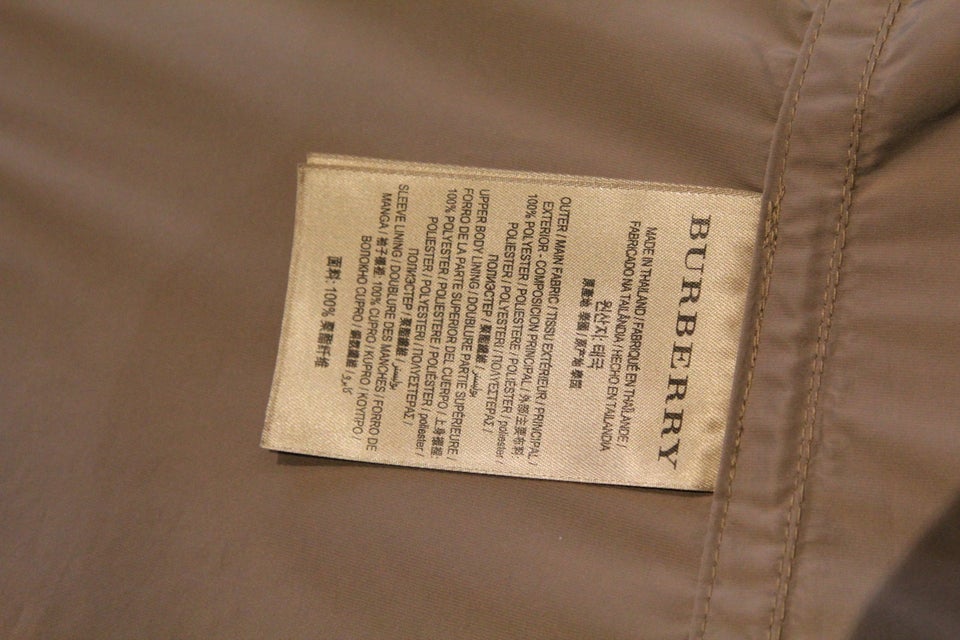 Trenchcoat, str. 42, Burberry