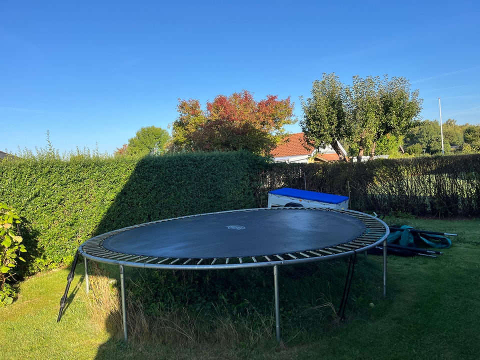 Trampolin Berg Favorit 430