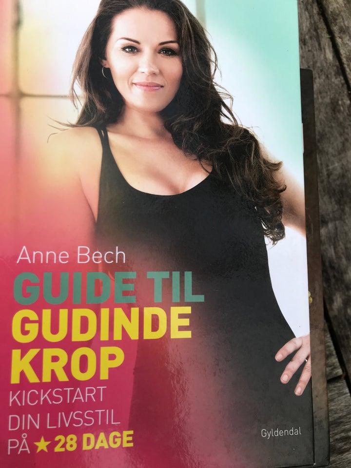 Guide til gudindekrop, Anne Bech,