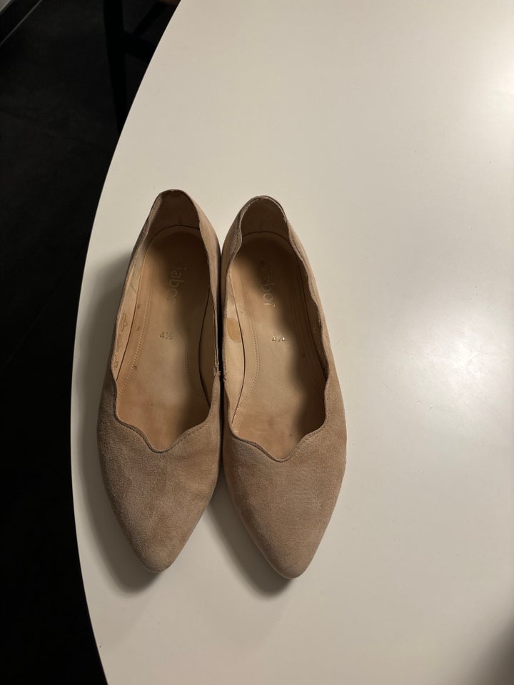 Ballerinasko, str. 37,5, Gabor