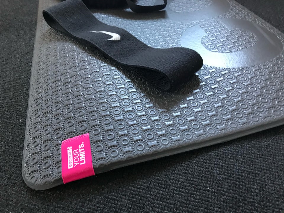 Elastik, Nike Resistance Loop