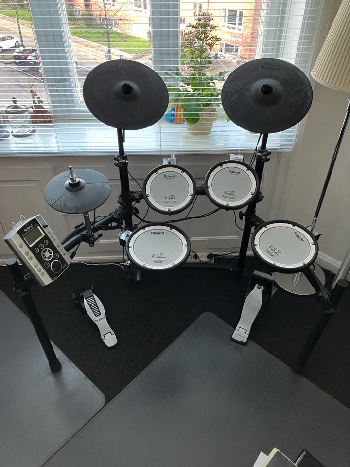 Elektronisk slagtøj, Roland TD-9