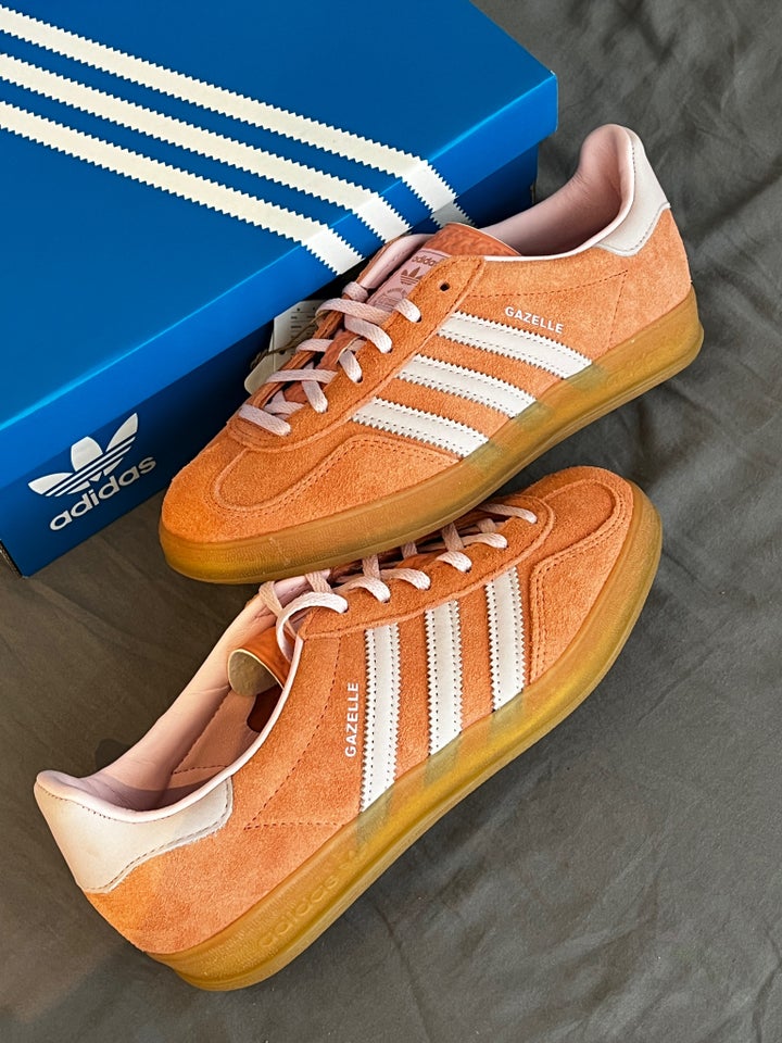 Sneakers, str. 38, Adidas