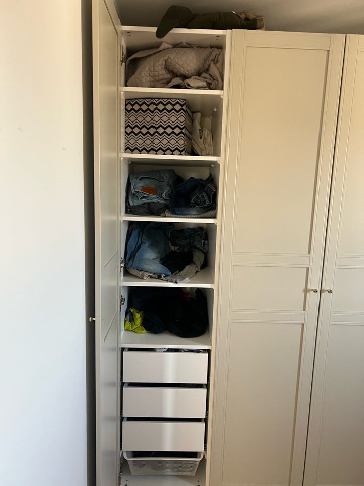 Garderobeskab Ikea pax  b: 300 d: