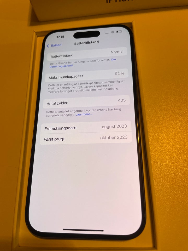 iPhone 15 Pro, 128 GB, sort