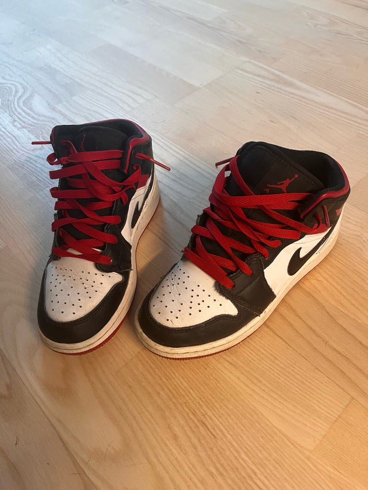 Sportssko, str. 35, Nike Jordan