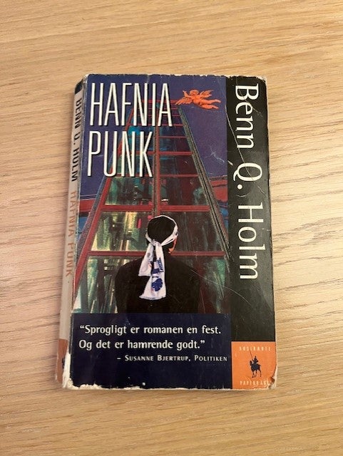 Hafnia Punk, Benn Q Holm, genre: