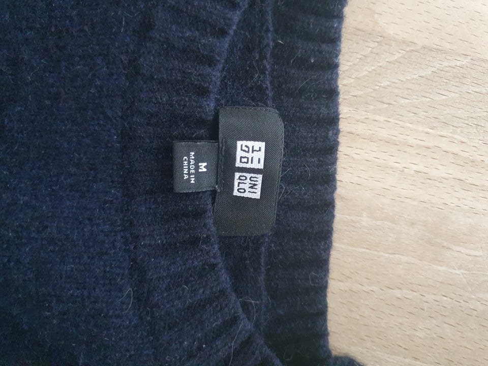 Sweater, Uniqlo, str. M