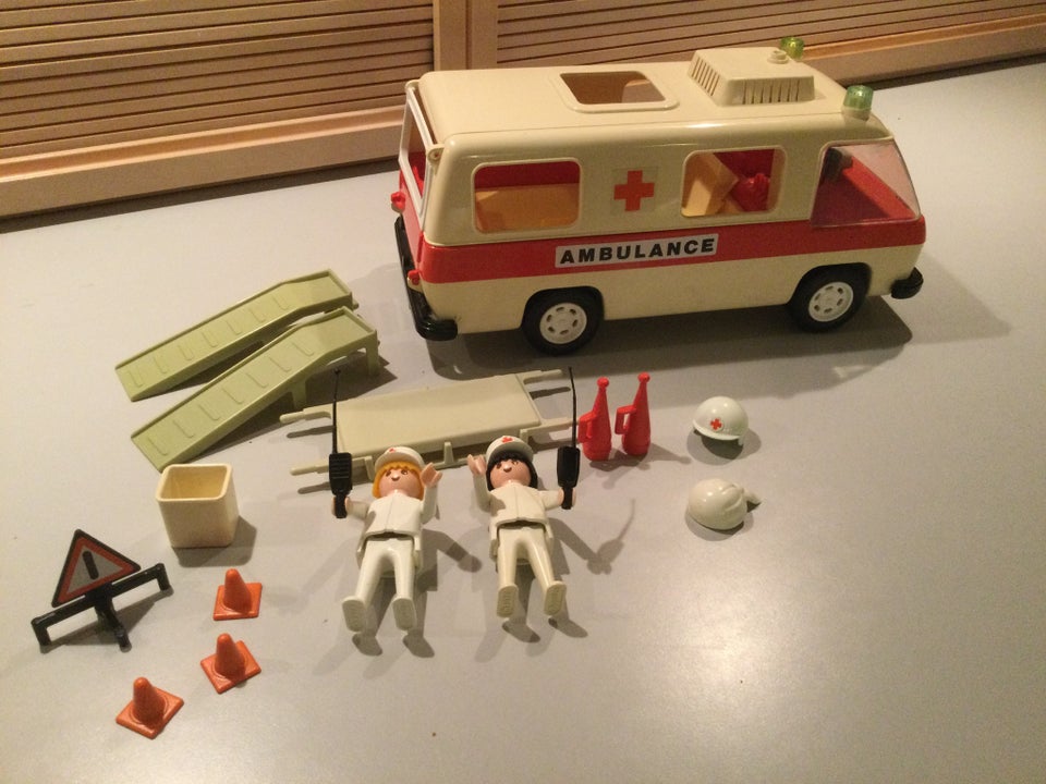 Playmobil, Ambulance