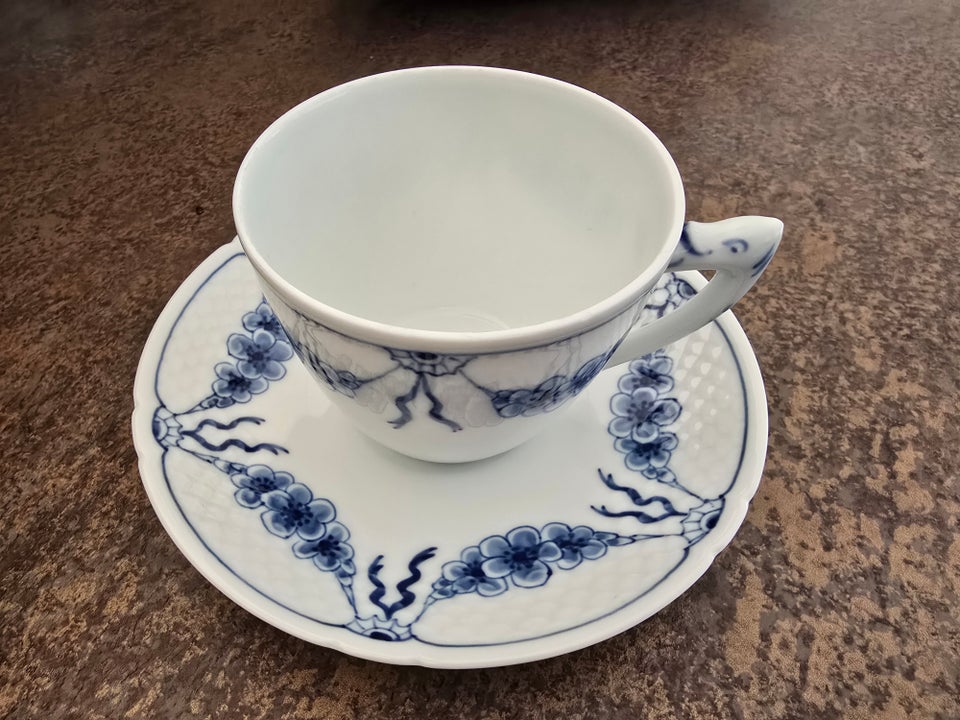 Porcelæn 11 Kaffekopper med