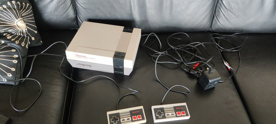 Nintendo NES