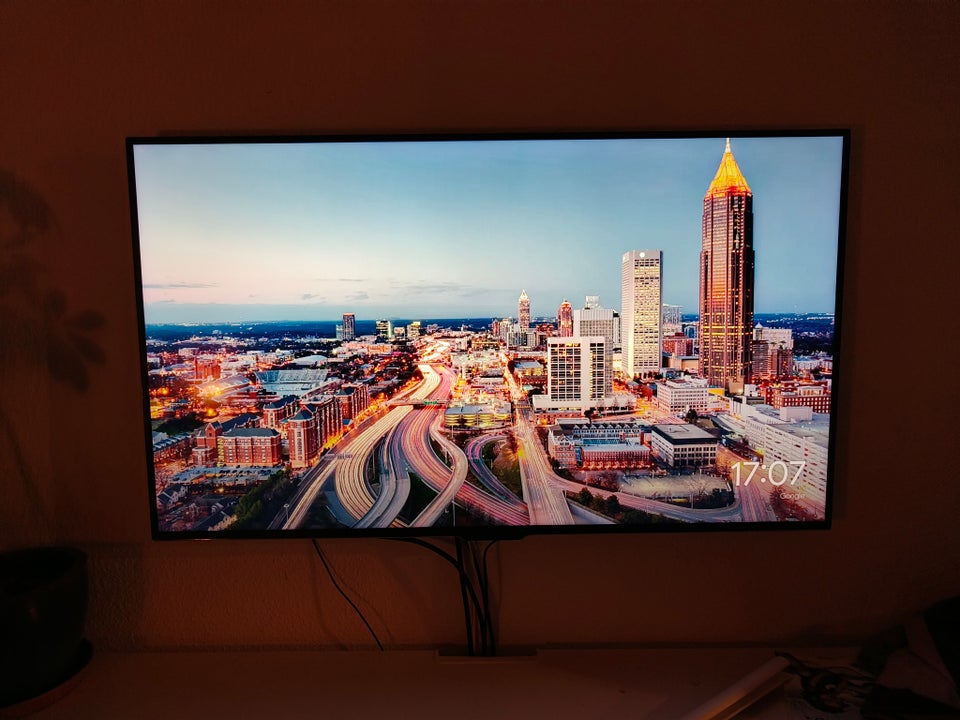 LED, Hitachi, 50"