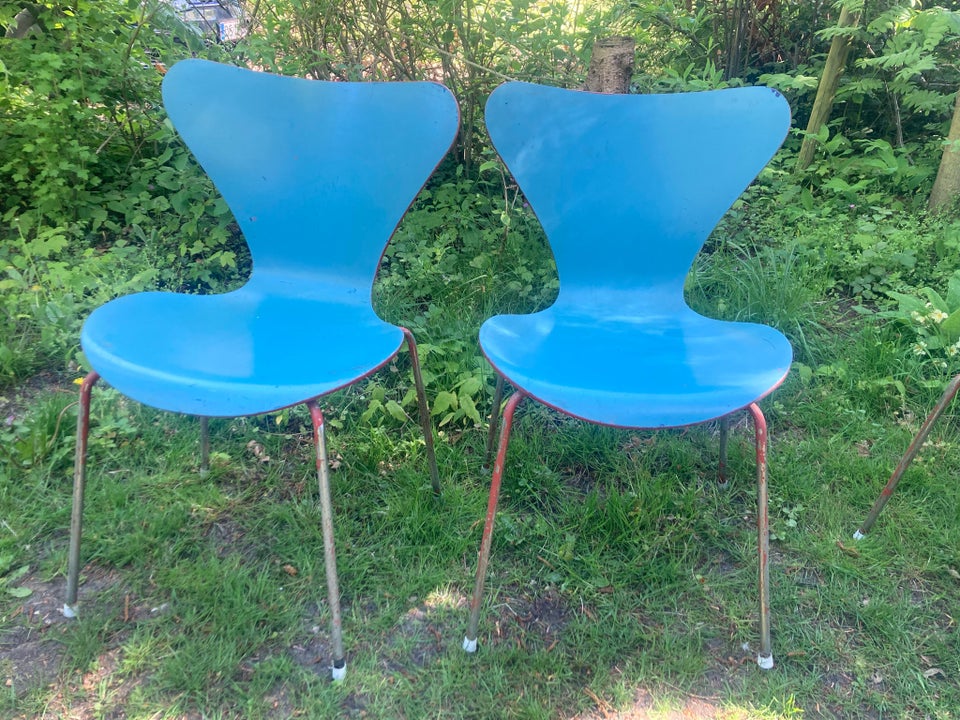 Arne Jacobsen, 7’er, Stole