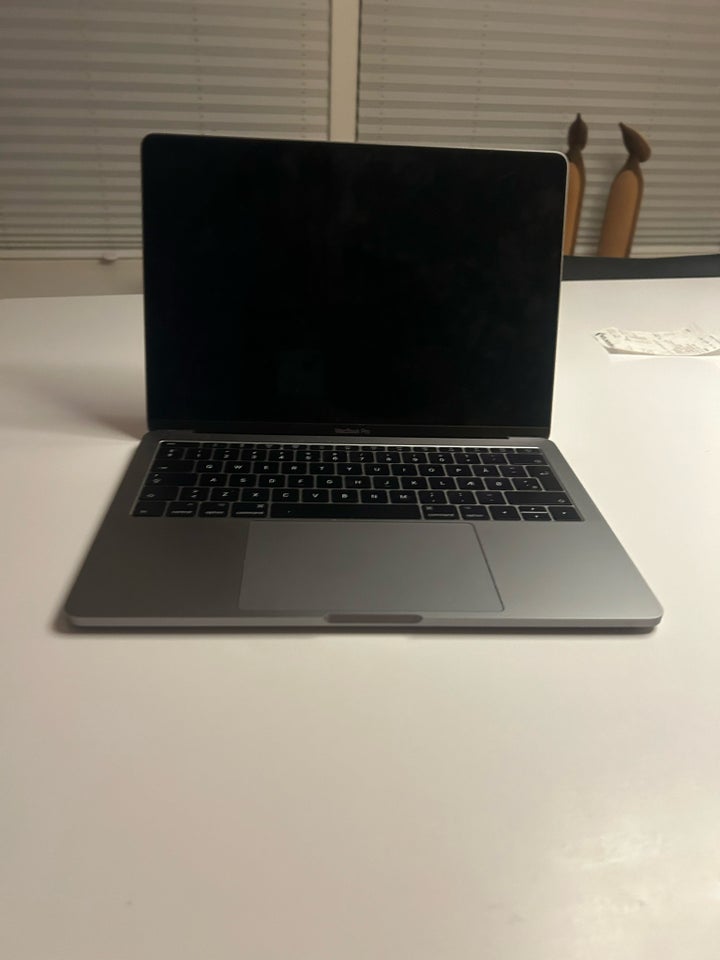 Mac Pro, 13” , 2.3 GHz