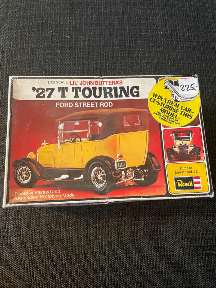 Byggesæt, Revell 27 T Touring Ford