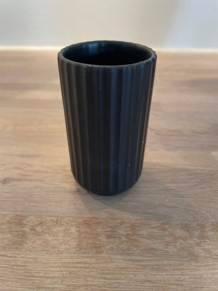 Vase, Lyngby