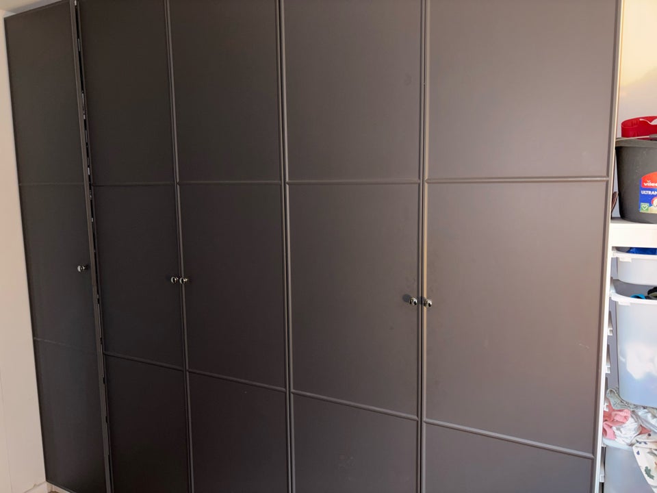 Skabslåger garderobe , Ikea