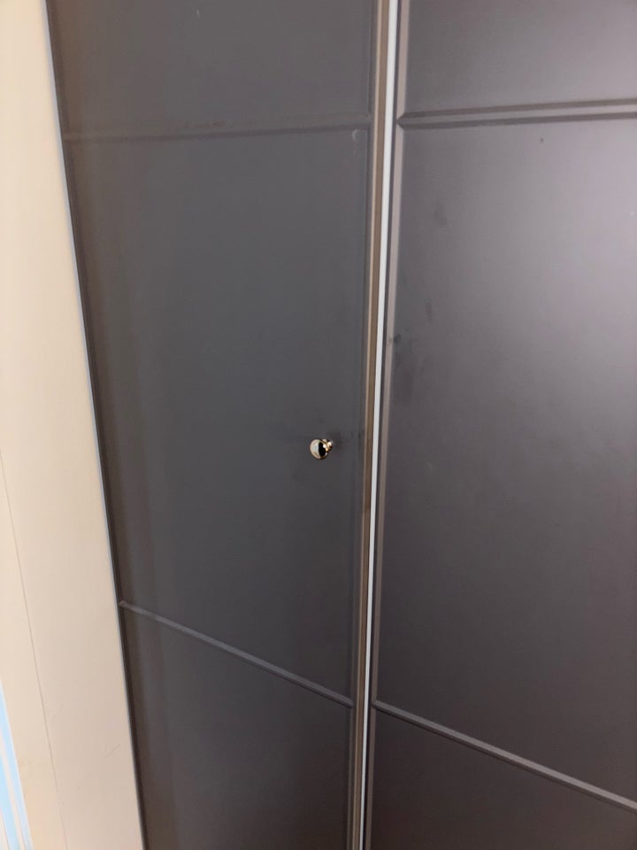 Skabslåger garderobe , Ikea