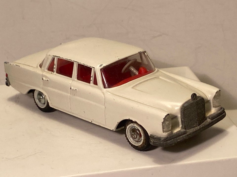 Modelbil, Tekno Mercedes 220 SE Nr