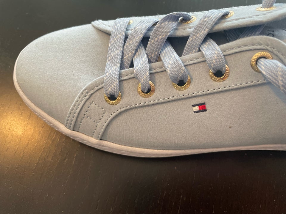 Sneakers, str. 39, Tommy Hilfiger