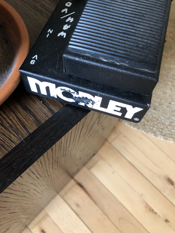 Volume/wah pedal , Morley Mine wah -