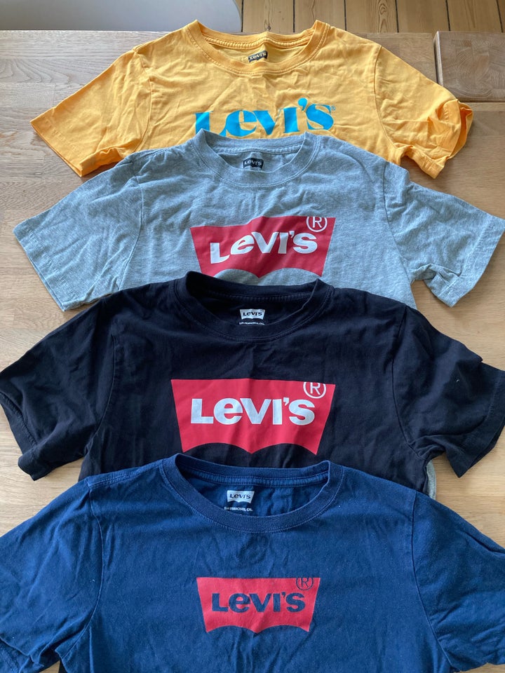 T-shirt, 4x Levis T-Shirt, Levis