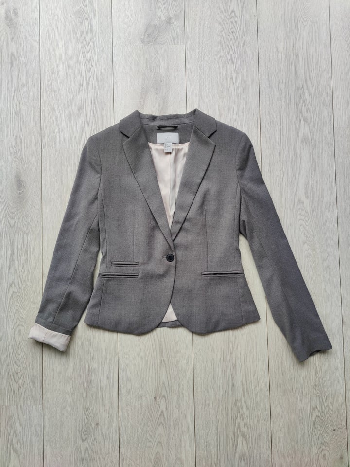 Blazer, str. 38, Modern Classic -