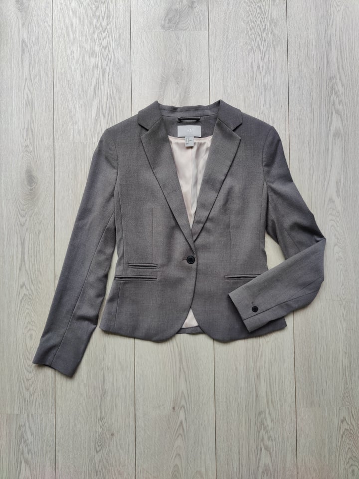 Blazer, str. 38, Modern Classic -