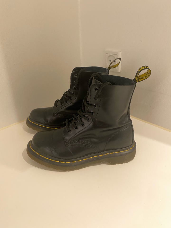 Støvler, Dr Martens, str. 36