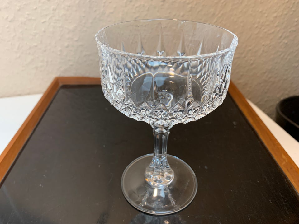 Glas, Vintage champagnesküle