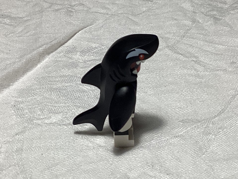 Lego Minifigures, Orca