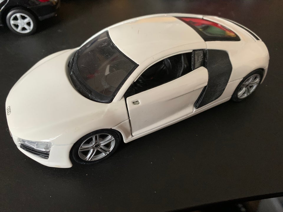 Modelbil, Maisto Audi , skala 1:24