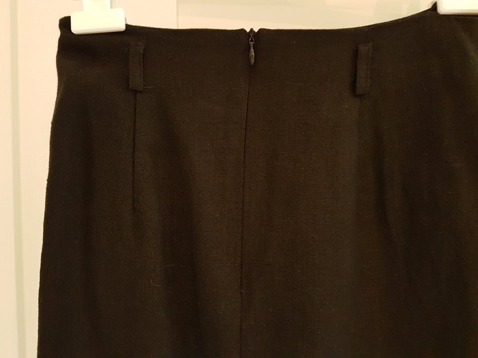 Pencilskirt, str. 40, Nederdel i