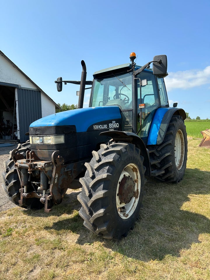 Havetraktor New holland 8560 160