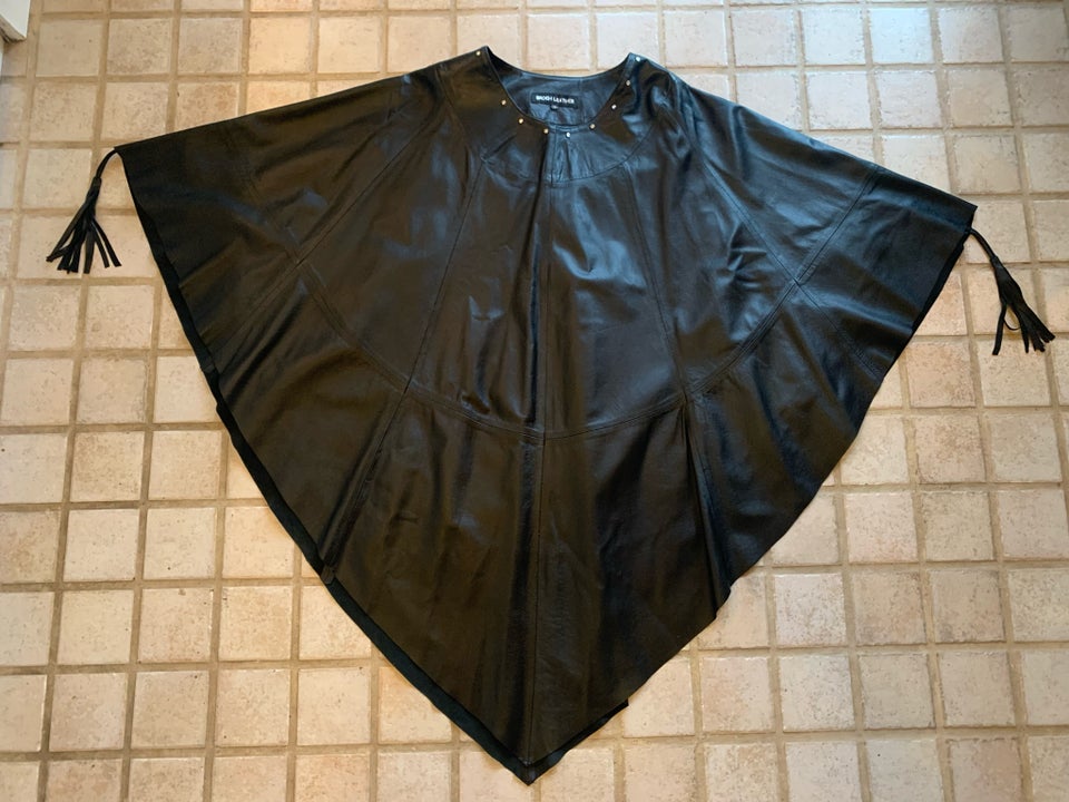 Poncho, Broch Leather, str. Medium